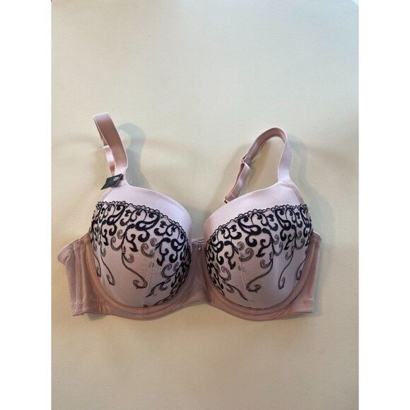 NWT Pink with Black Lace Ambrielle Bra (Size 40DD) - Picture 1 of 7